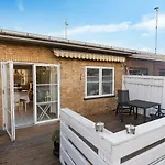 Raekkehus Ved Amagerstrand